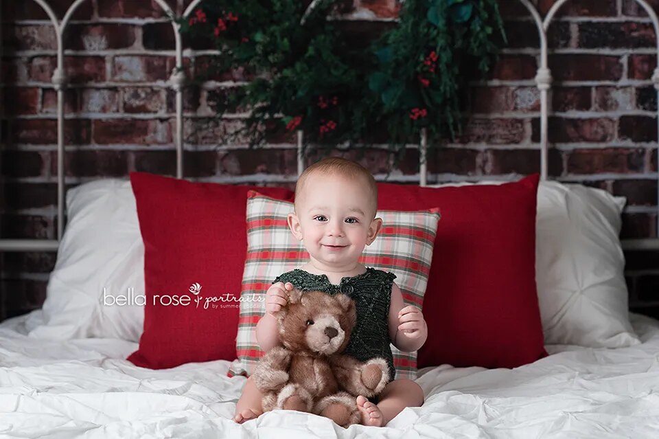 Arrière-plan de tête de lit couronne de noël, accessoires de photographie pour enfants et adultes, décors de séance photo pour bébés et adultes, arrière-plan de lit mural en brique de noël 