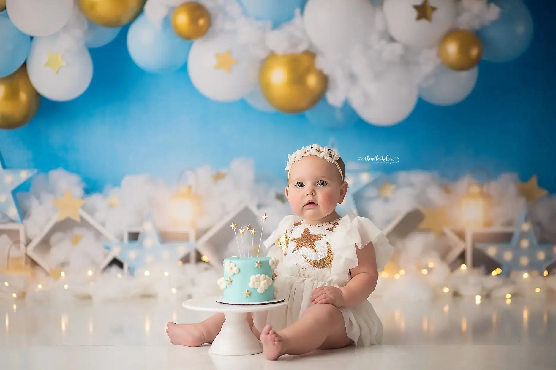 Place in the Clouds Backdrops Kids Baby Birthday Cake Smash Props Child Adult Photocall Decors Balloons Theme Background