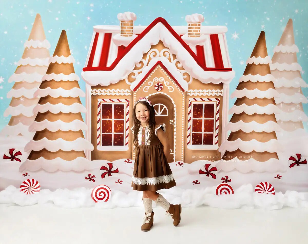 Pretty Peppermint Gingerbread Winter Backdrops Kids Baby Photorgaphy Decors Child Adult Christmas Photocall Snowy House Backgrou