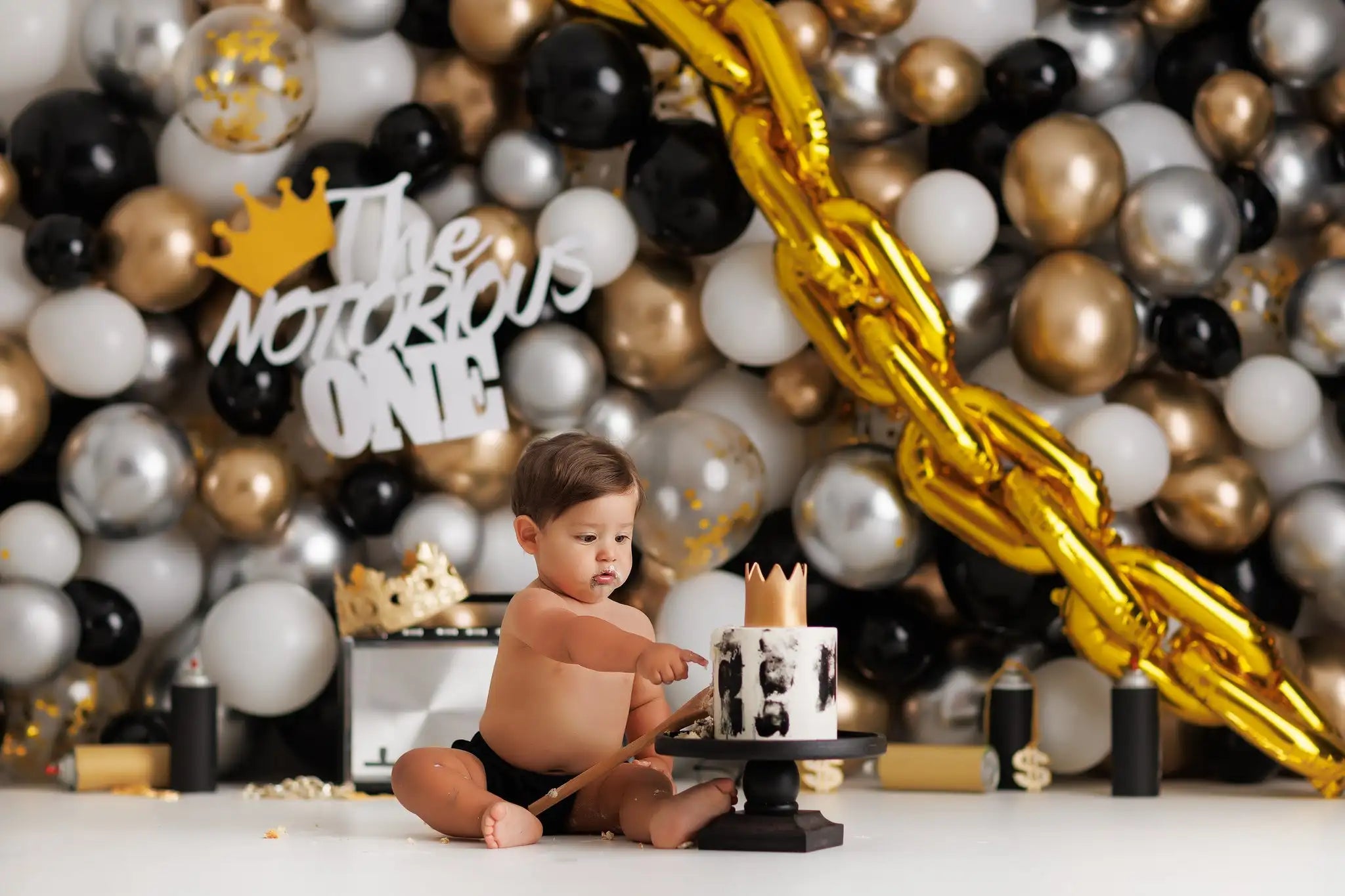 The Notorious One Photo Backdrop Kids Baby Cake Smash Photography Props Balloons Gold Chain Child Adult Birthday Backgrounds