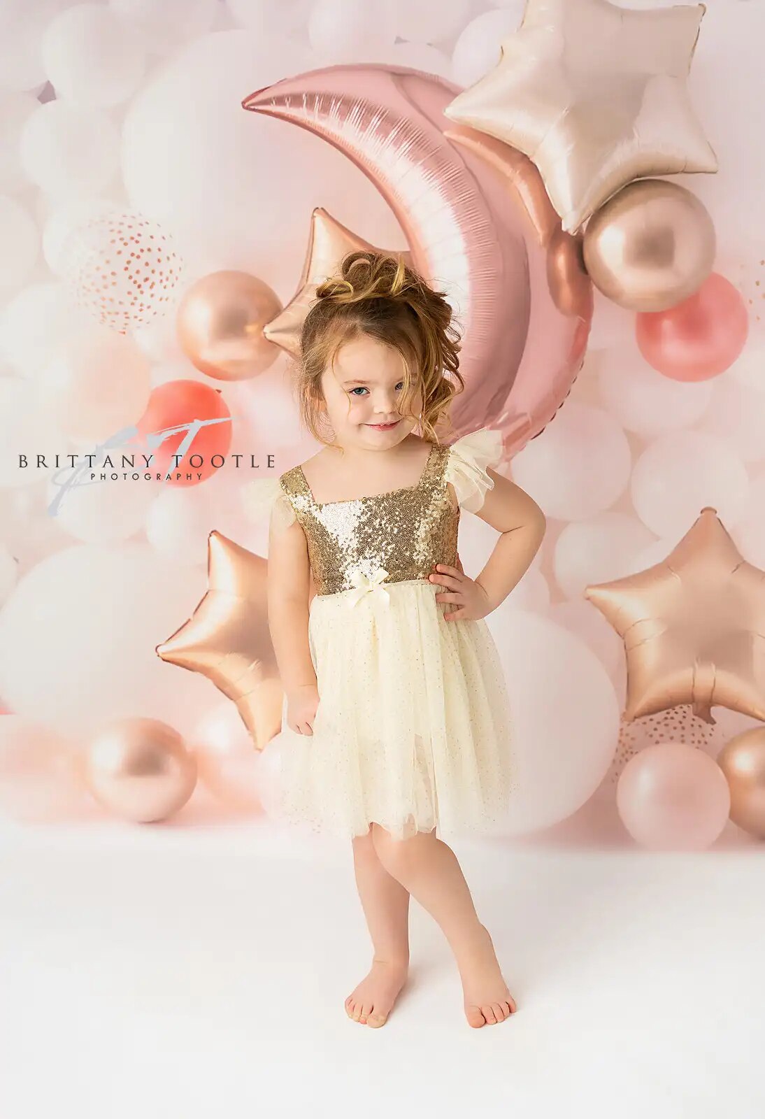 Over The Moon Balloon Wall Backdrops Girl Kids Cake Smash Birthday Photography Child Baby Photocall Pink Stars Clouds Background