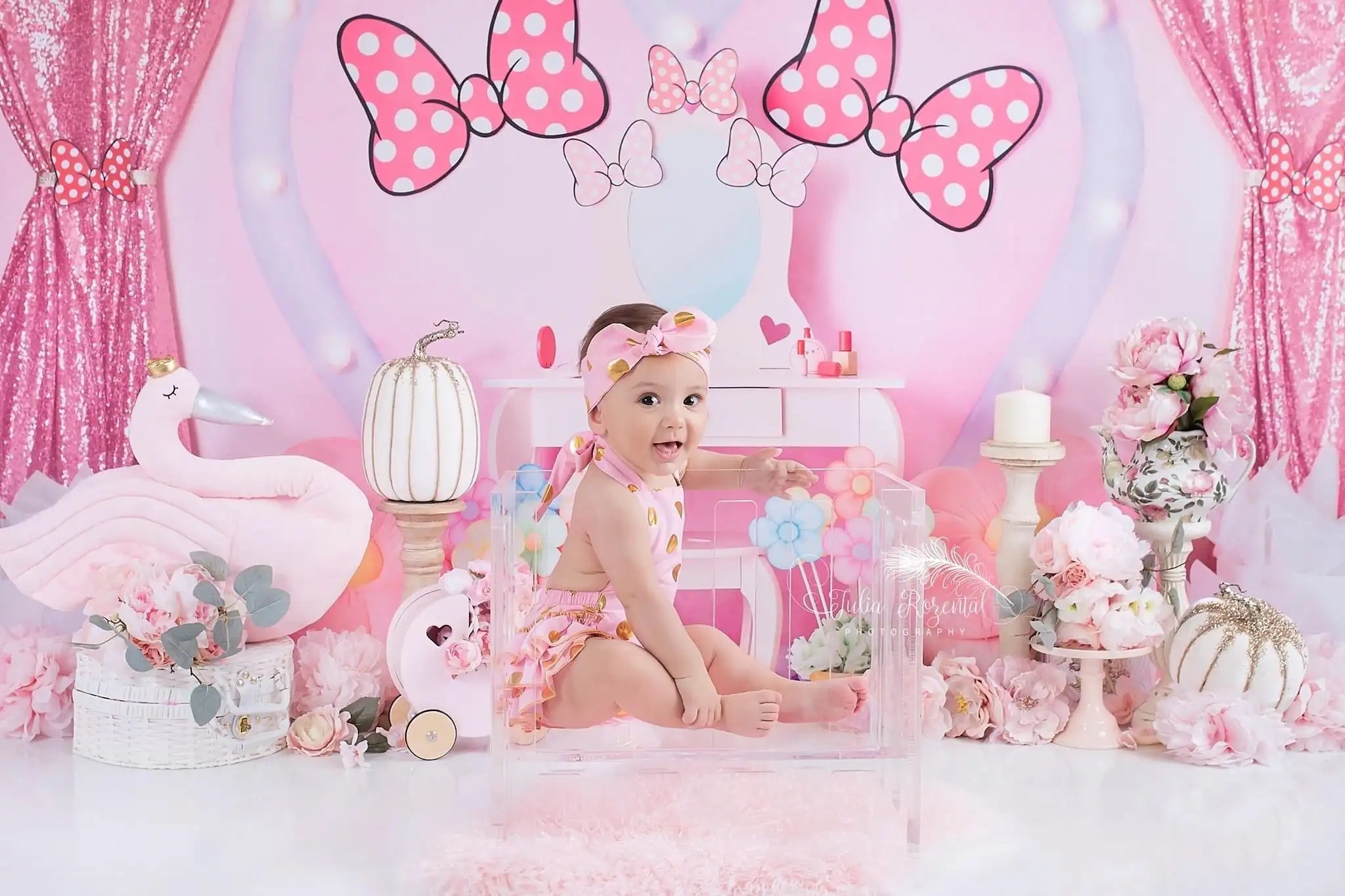 Girl Dressing Room Backdrops Kids Baby Photography Props Child Adult Photocall Decors Birthday Cake Smash Pink Bow Background