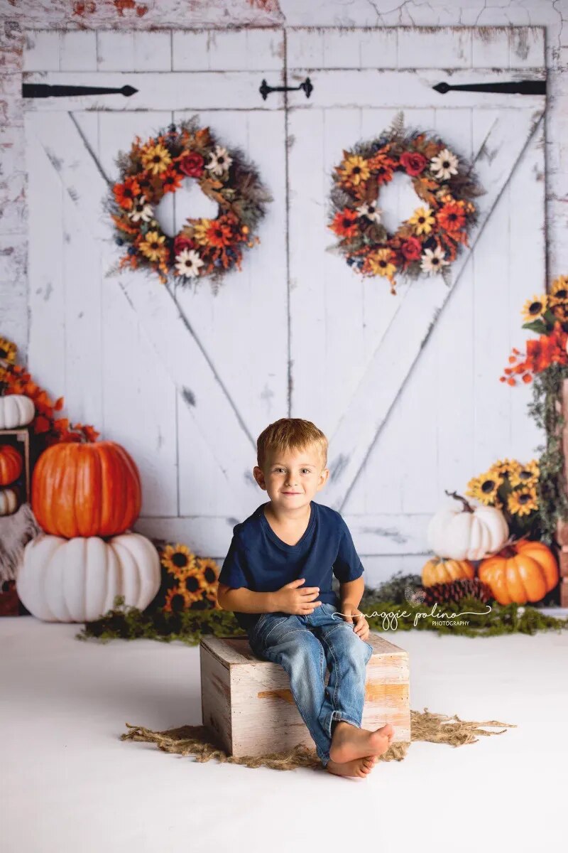 Arrière-plan de porte de grange d'automne, décor de citrouille, photographie d'enfant et d'adulte, séance photo, couronne de bébé et d'enfant, arrière-plan de ferme d'automne 