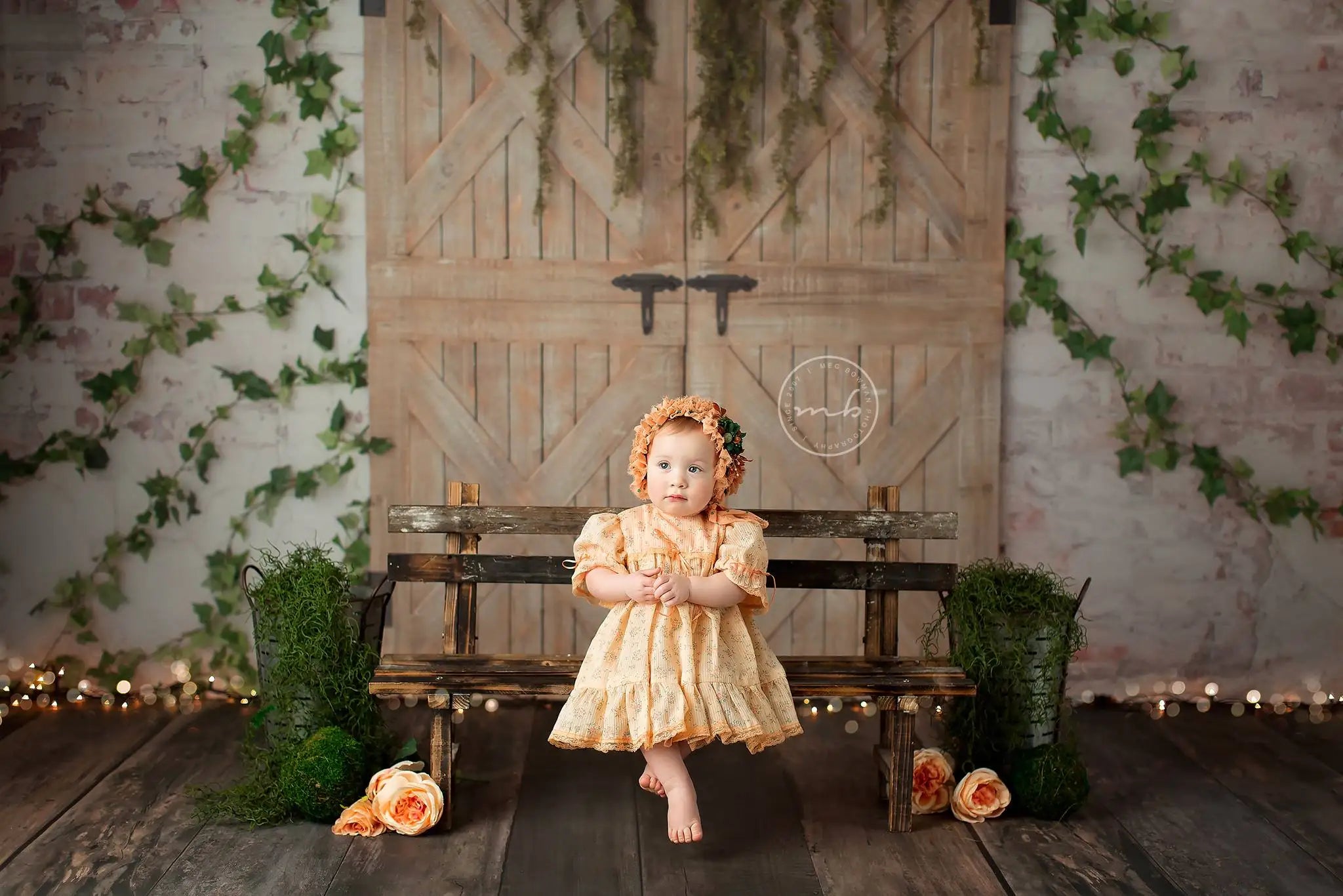 Spring Terrace Wooden Door Backdrops Kids Baby Photography Props Child Adult Photocall Decors Garden Brick Wall Backgrounds