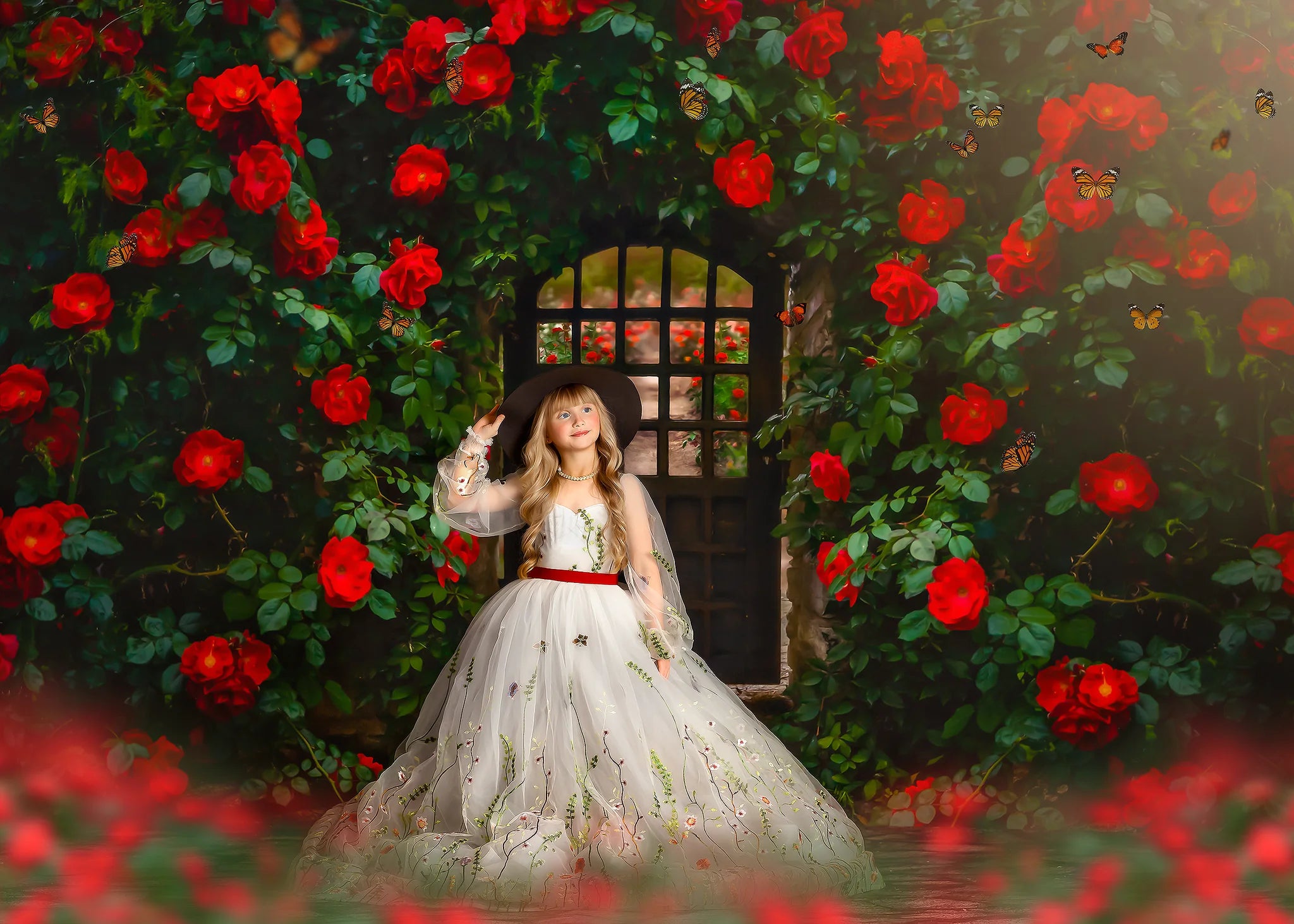 Red Rose Garden Backdrops Kids Girl Photography Props Child Adult Photocall Decors Spring Floral Valentine Day Background