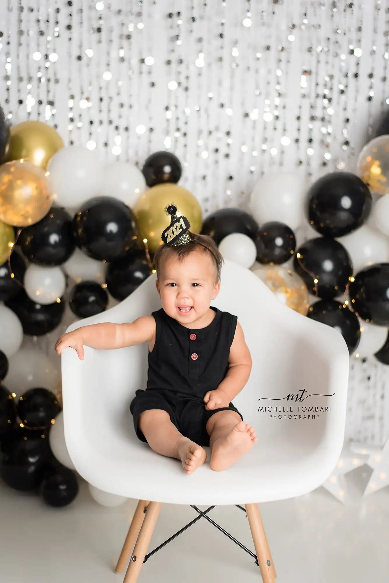 Gold and Black Balloon Garland Photography Backdrop Kids Baby Cake Smash Photocall Decors Child Adult Birthday Backgrounds