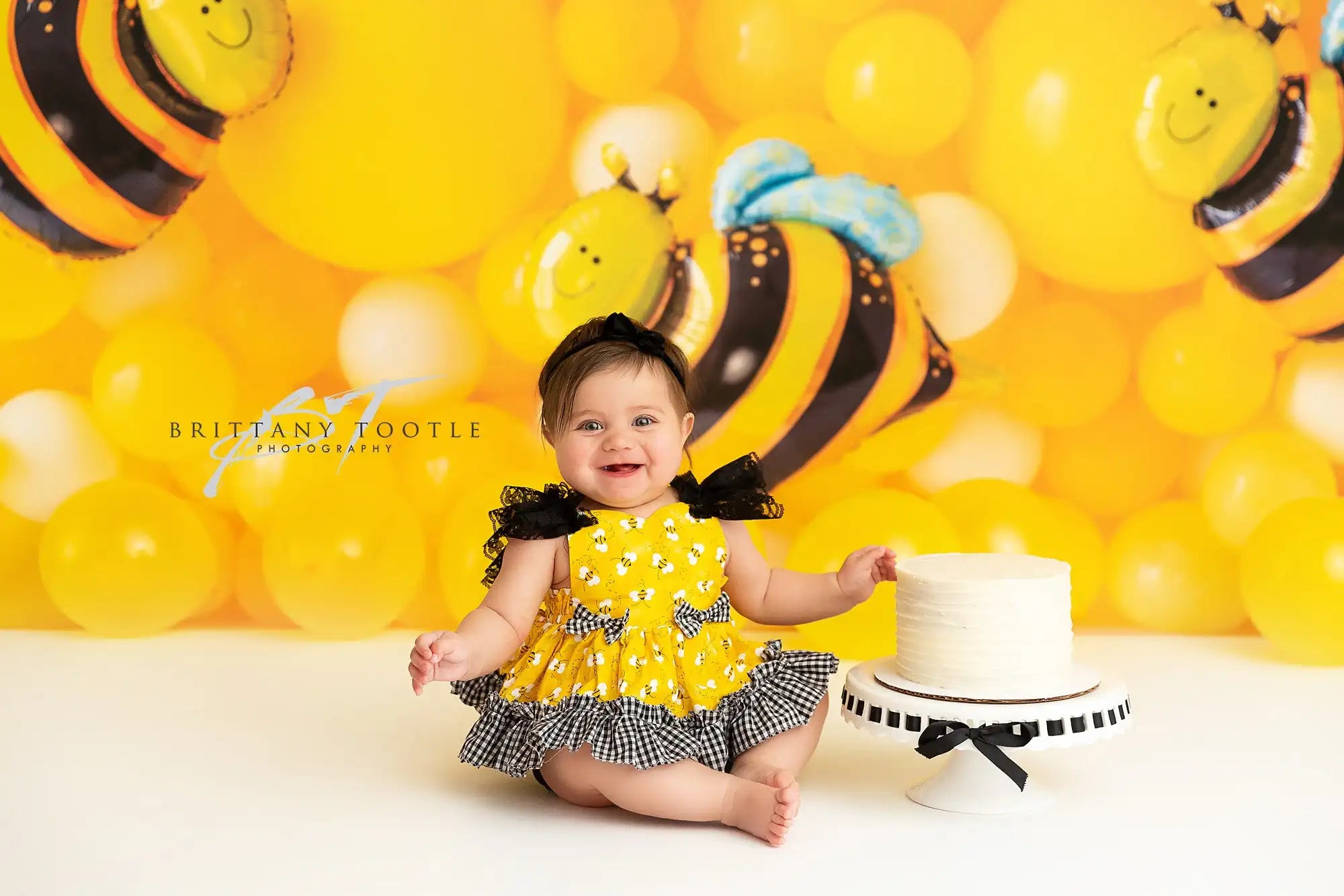 Honey Bee Photo Backdrop Yellow Balloons Kids Baby 1st Birthday Party Decors Child Boys Adult Party Studio Backgrounds