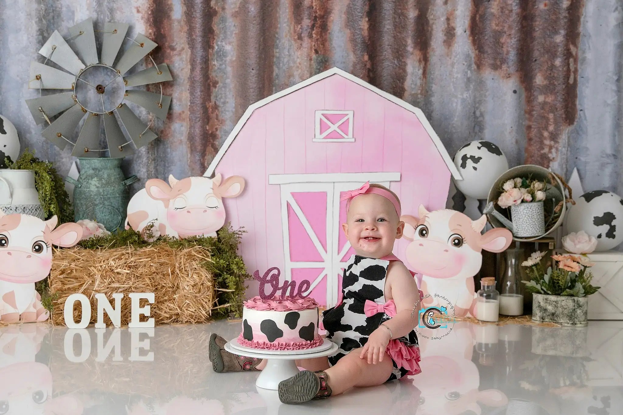 Cow Farm Crazy Photography Backdrop Pink Barn Kids Baby Cake Smash Photography Props Child Girls Adult Birthday Backgrounds