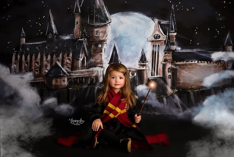 Arrière-plan de photographie de château de la vallée magique, école de sorciers, grande lune, gâteau pour enfants, accessoire Photo d'anniversaire, réception-cadeau pour bébé 