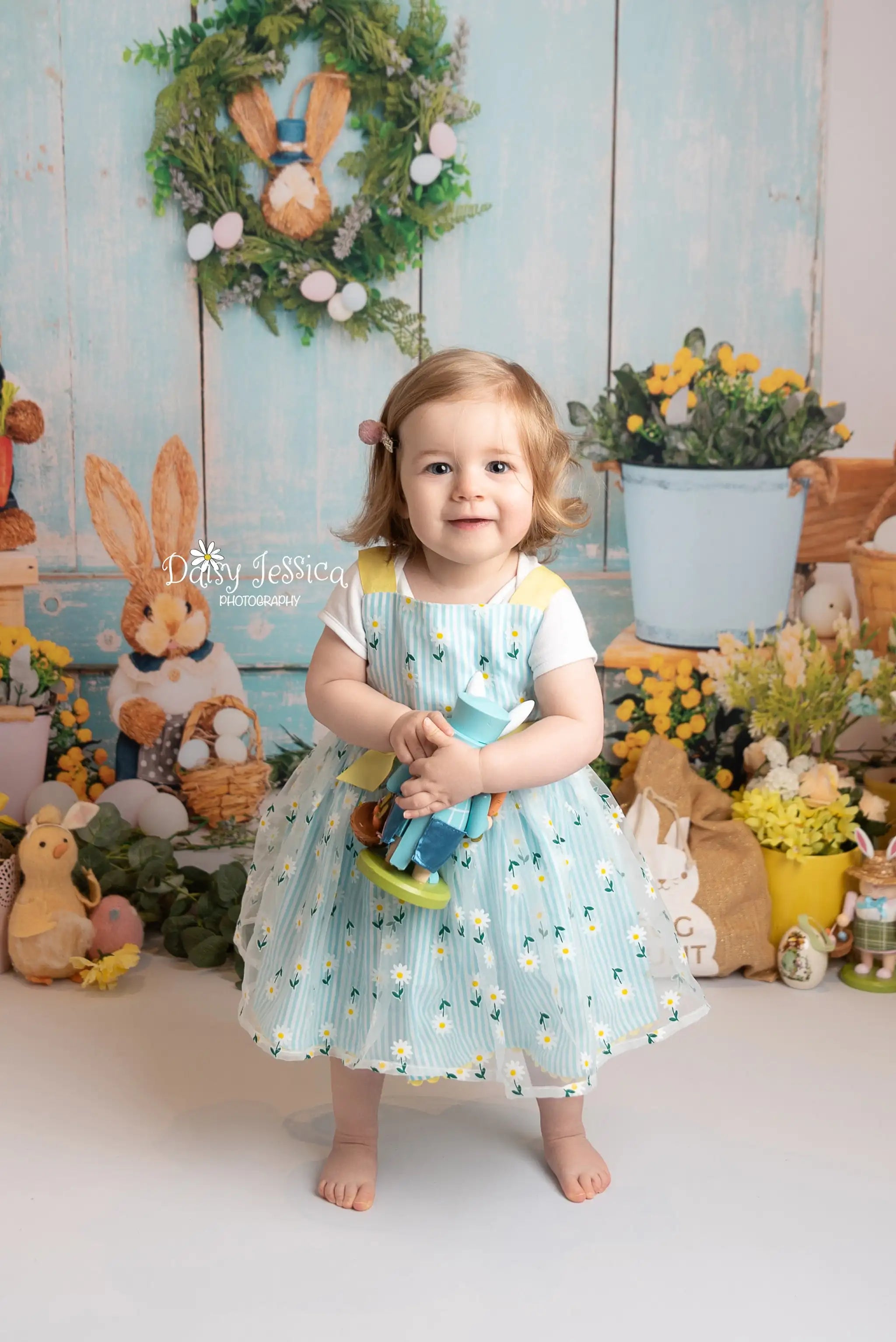 Bunnies at the Door Easter Backdrops Kids Girl Photography Adult Child Photocall Farm Spring Festival Backgrounds