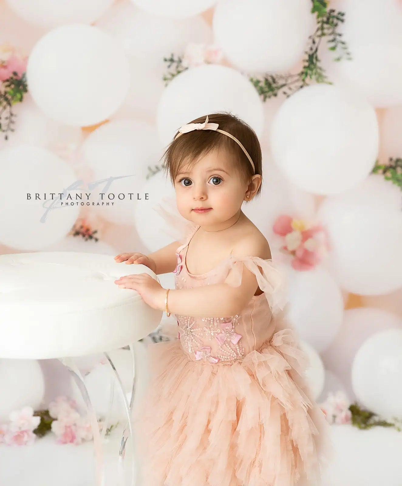 White Balloon Wall Backdrop Kids Baby Cake Smash Photography Props Child Adult Birthday Studio Backgrounds