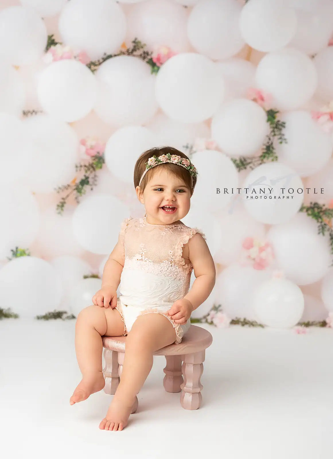 White Balloon Wall Backdrop Kids Baby Cake Smash Photography Props Child Adult Birthday Studio Backgrounds