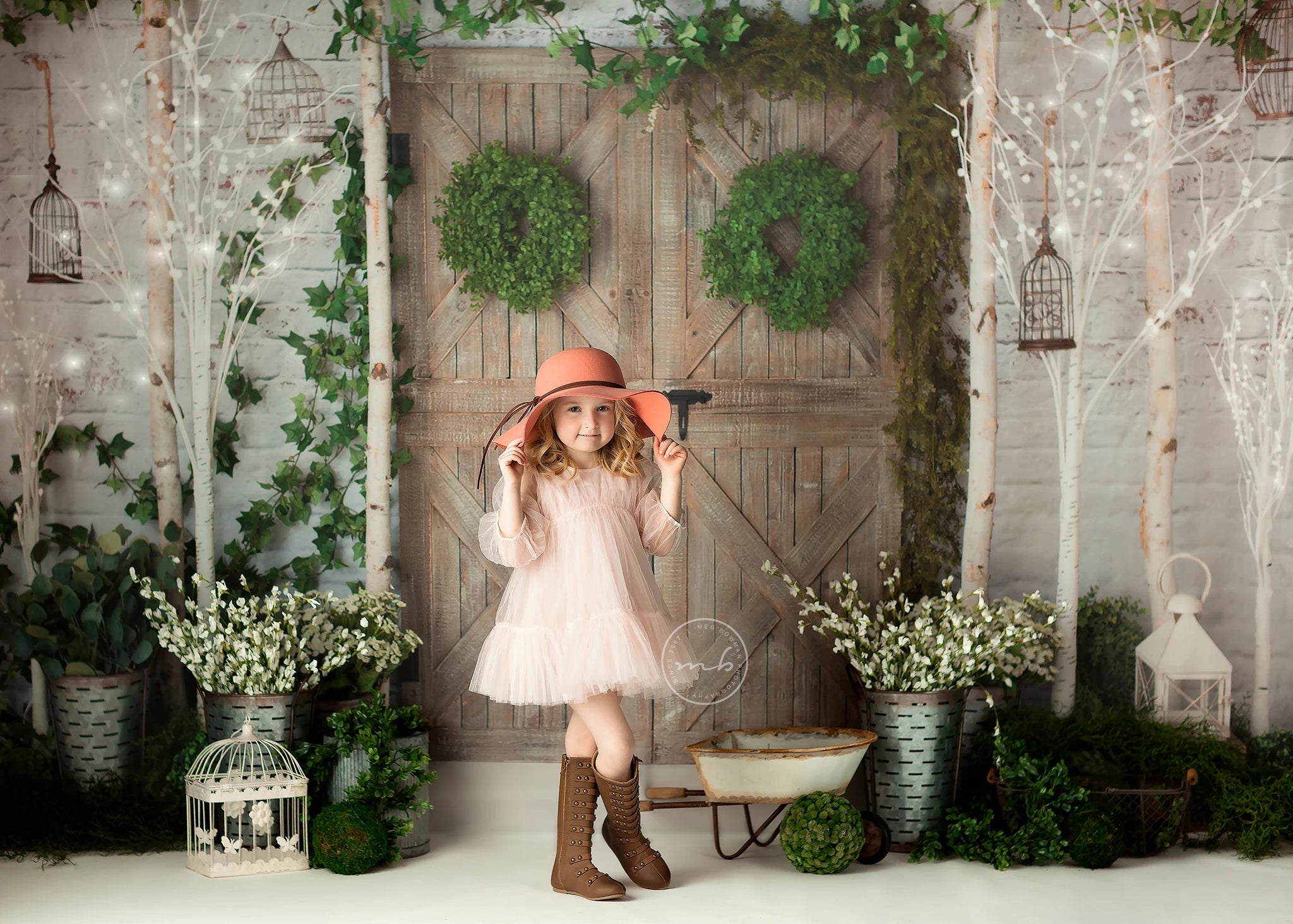 Spring Garden Entrance Backdrops Kids Baby Photography Props Child Adult Photocall Decors Plants Wooden Door Backgrounds