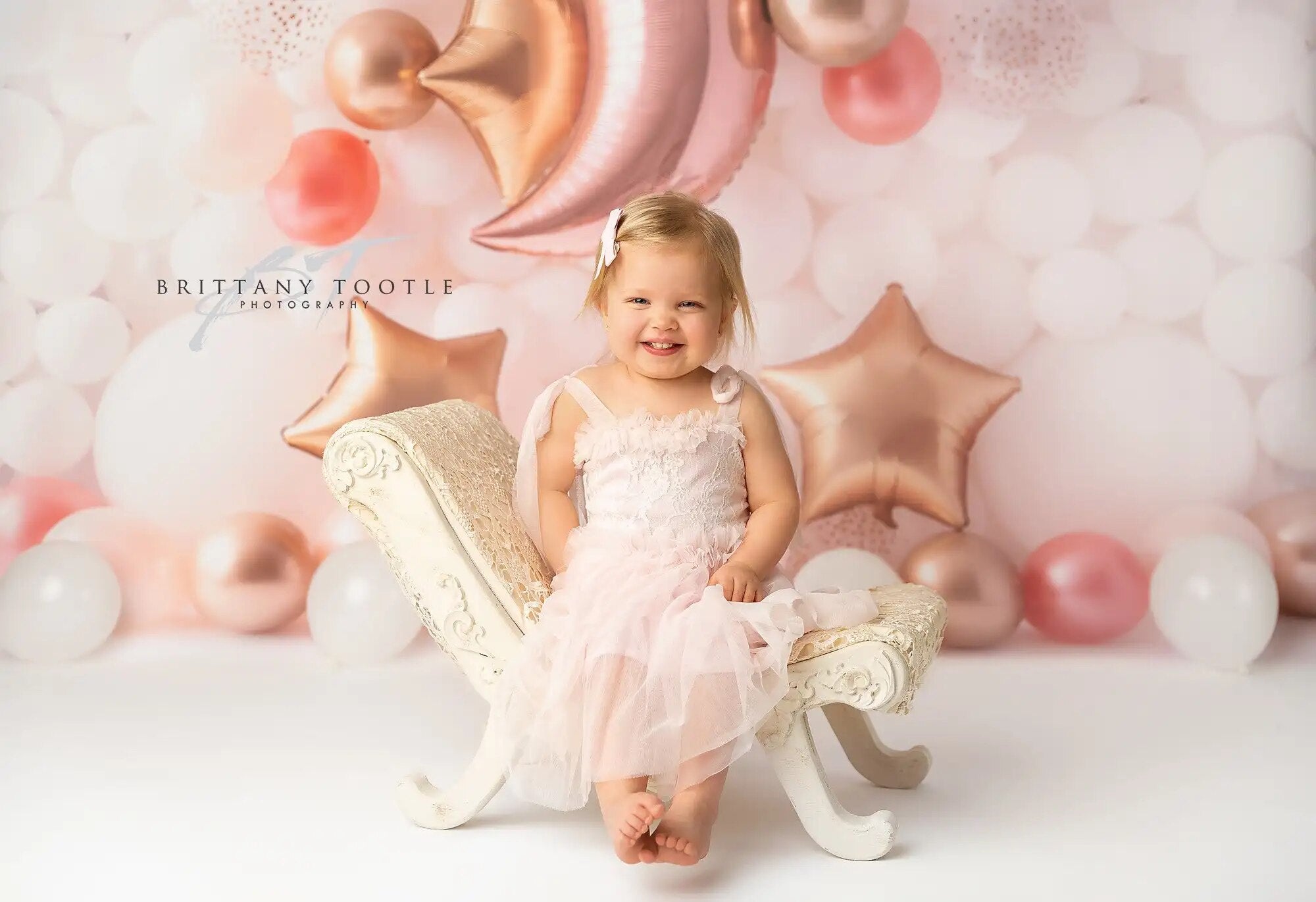 Over The Moon Balloon Wall Backdrops Girl Kids Cake Smash Birthday Photography Child Baby Photocall Pink Stars Clouds Background