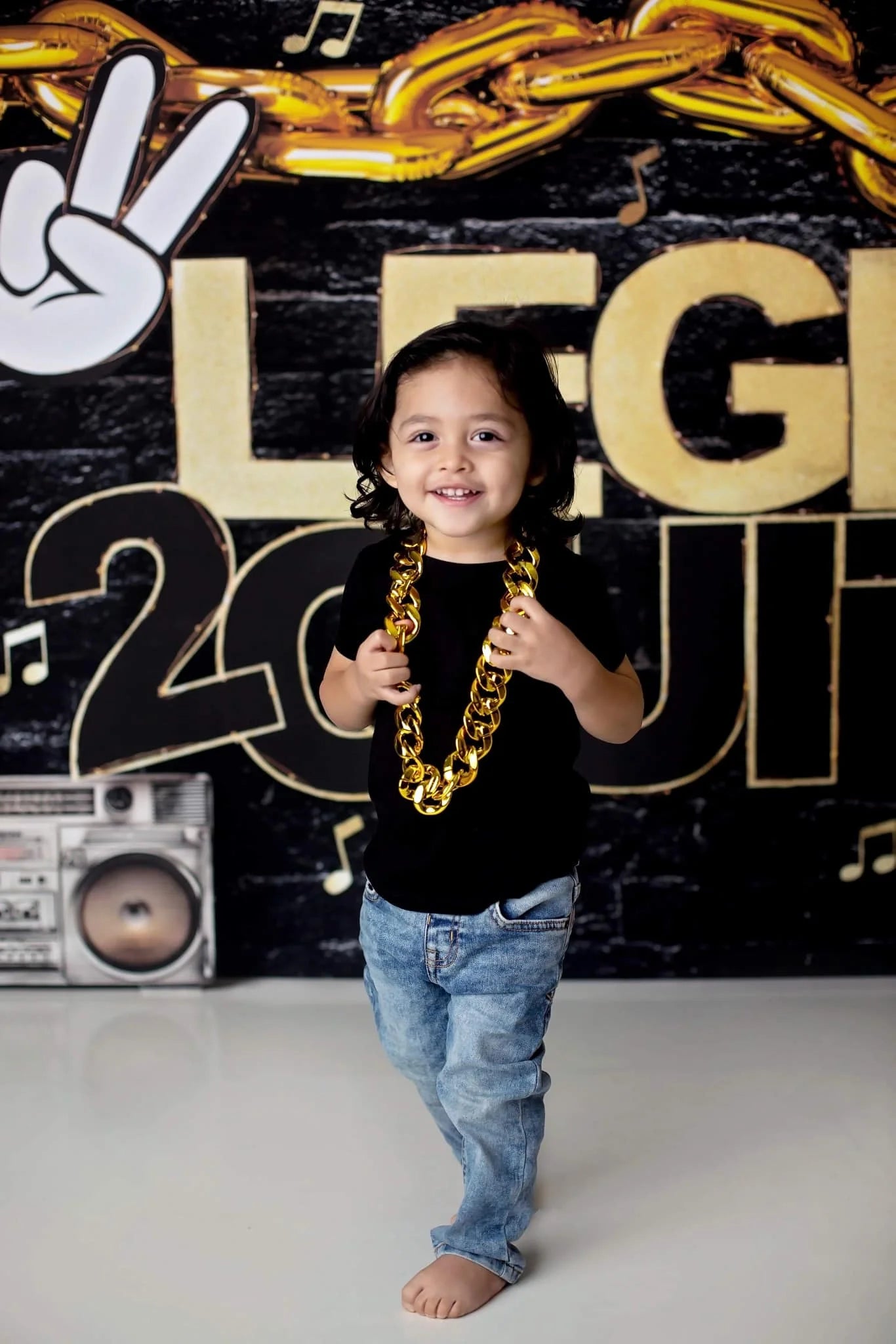 2 Legit 2 Quit Backdrops Gold Chain Retro Radio Kids Baby Cake Smash Photography Props Girls Adult Birthday Studio Backgrounds