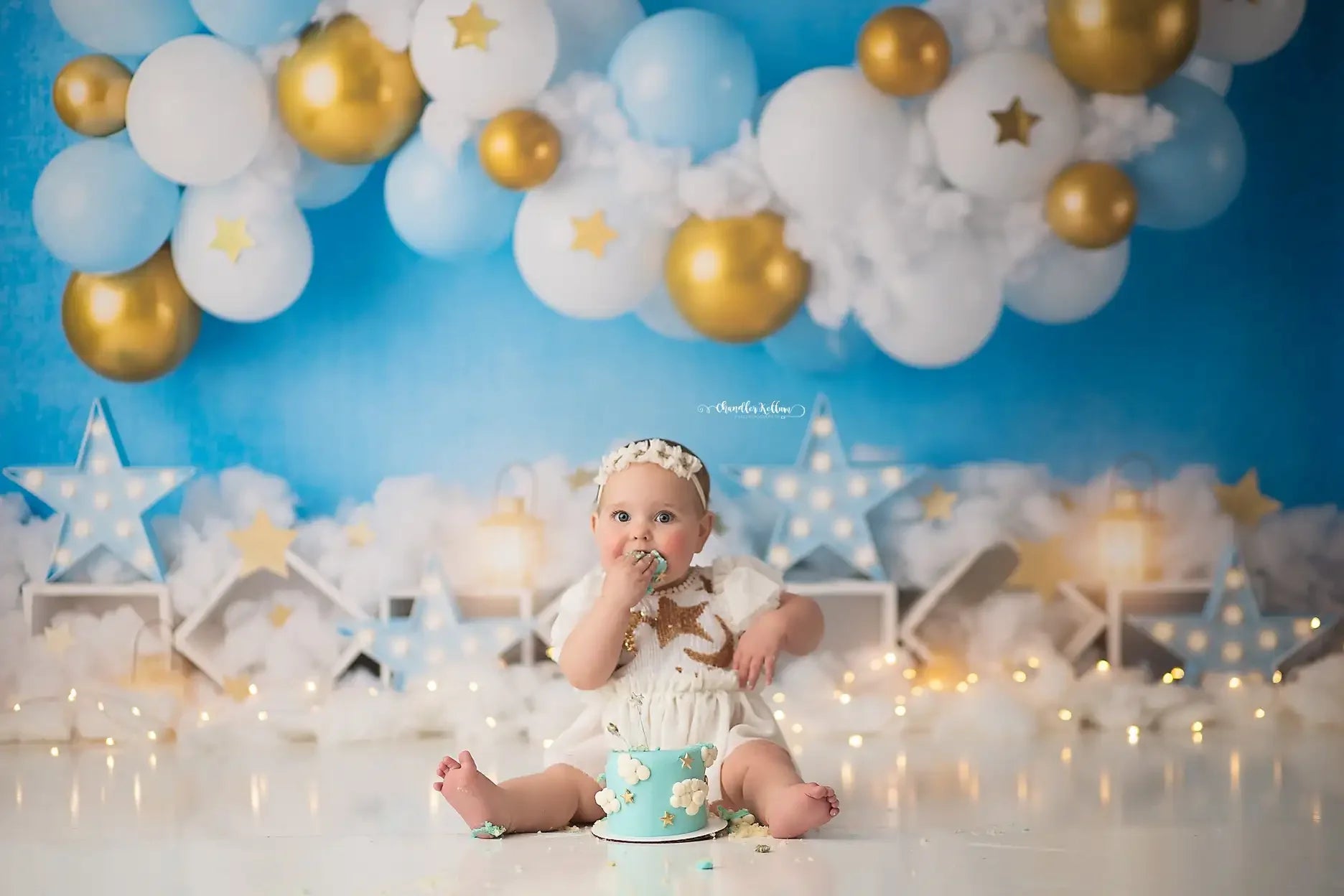 Place in the Clouds Backdrops Kids Baby Birthday Cake Smash Props Child Adult Photocall Decors Balloons Theme Background