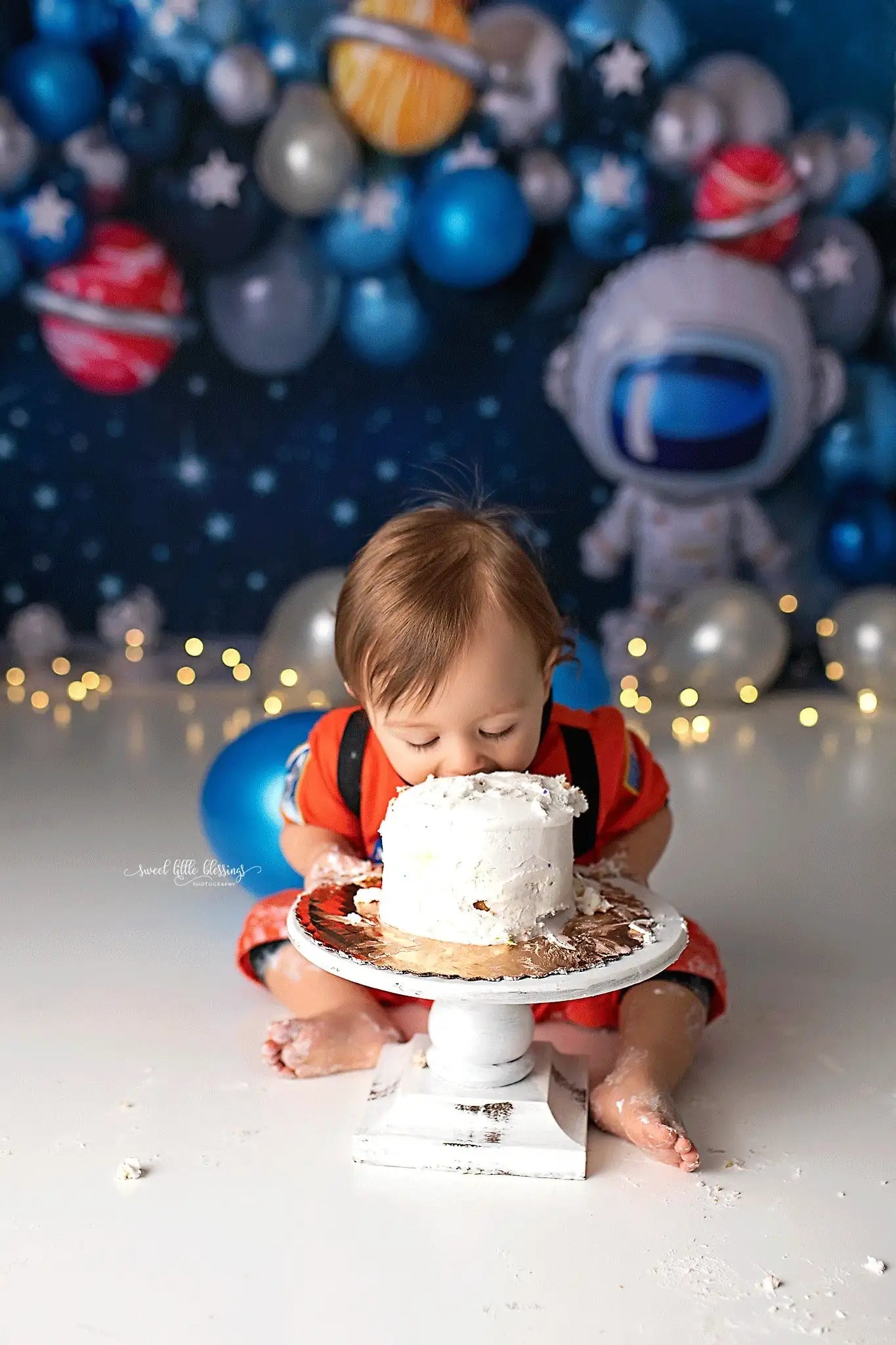 Cosmic Party Astronaut Backdrops Kids Baby Cake Smash Photography Child Adult Photocall Stars Balloons Backgrounds