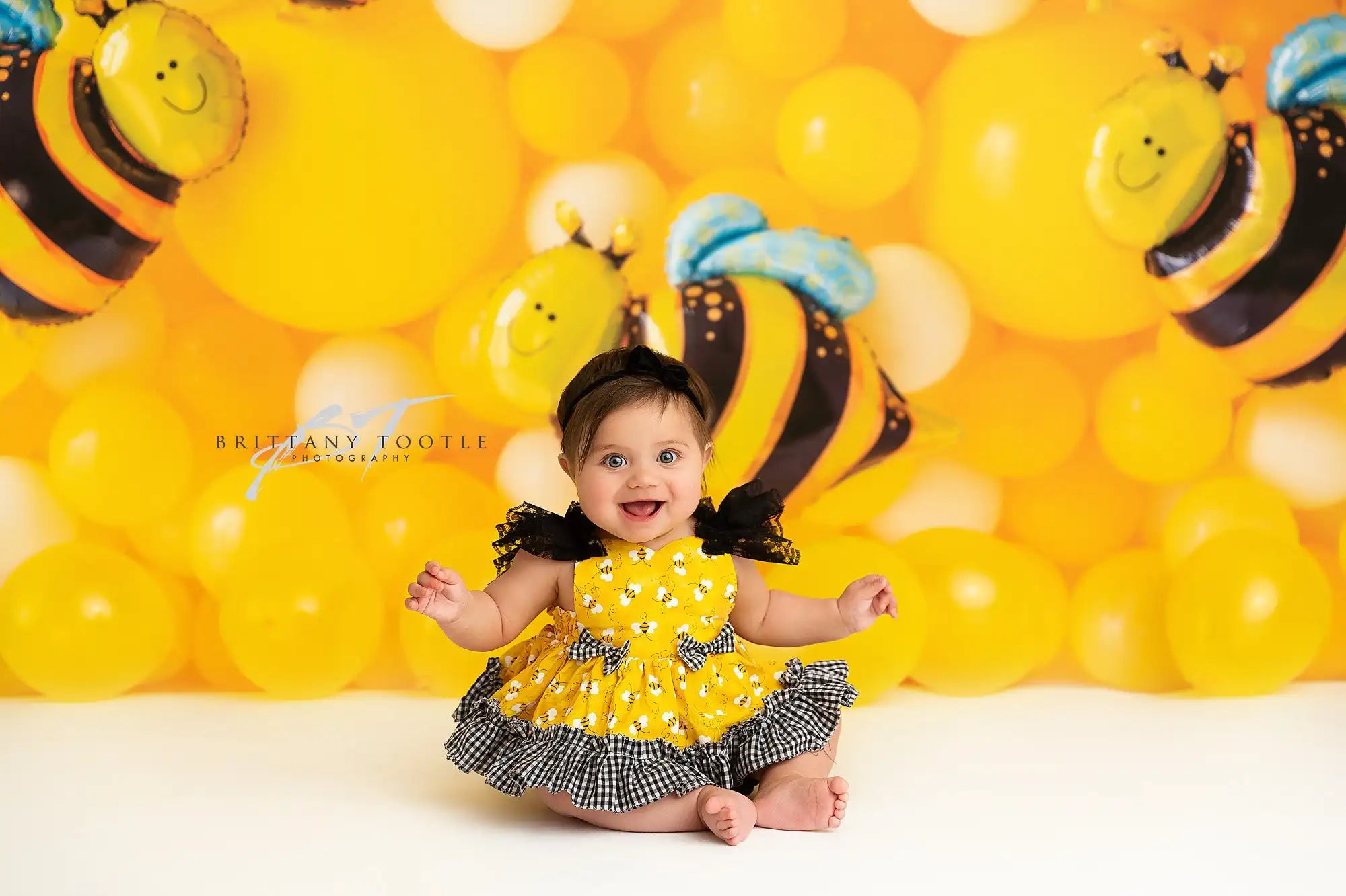 Honey Bee Photo Backdrop Yellow Balloons Kids Baby 1st Birthday Party Decors Child Boys Adult Party Studio Backgrounds